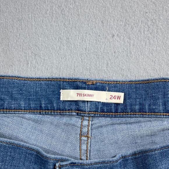 Levi's Jeans Womens 24W Plus 711 Skinny Denim Distressed Mid‎ Rise Dark Wash NWT - Picture 7 of 12